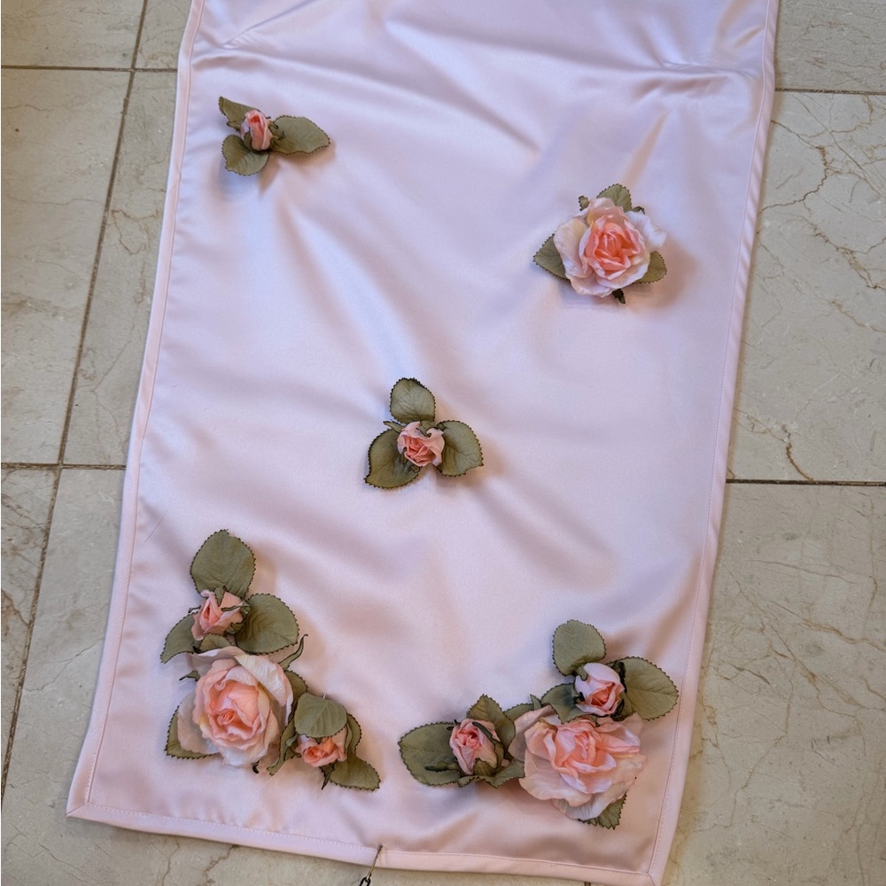 Ilana Wolf NWT Pink Satin Evening Wrap w/ Silk Flower Embellishment. Gorgeous! - Picture 9 of 16